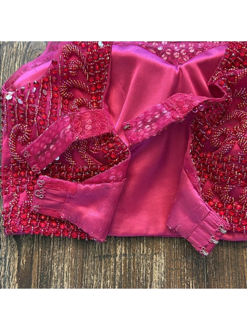Sherri Hill Fuchsia Gold Beaded Sequin Halter Skirt Set Size 4 - Picture 9 of 11